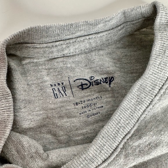 GAP x Disney | Mickey Mouse Valentine Long Sleeve Shirt Size 18 to 24 months - Picture 3 of 5